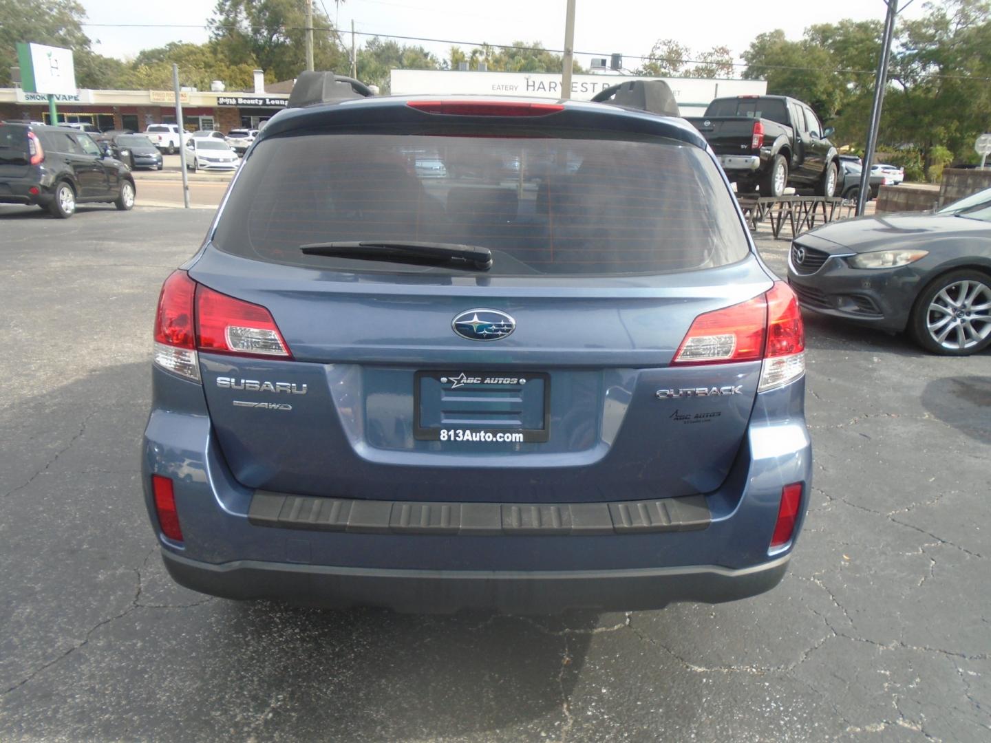 2014 Crystal Black Silica Subaru Outback 2.5i (4S4BRCAC6E3) with an 2.5L H4 DOHC 16V engine, located at 6112 N Florida Avenue, Tampa, FL, 33604, (888) 521-5131, 27.954929, -82.459534 - Photo#5